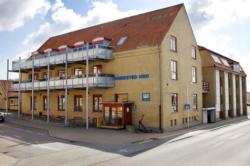 Hotel Хуннестед Экстерьер фото